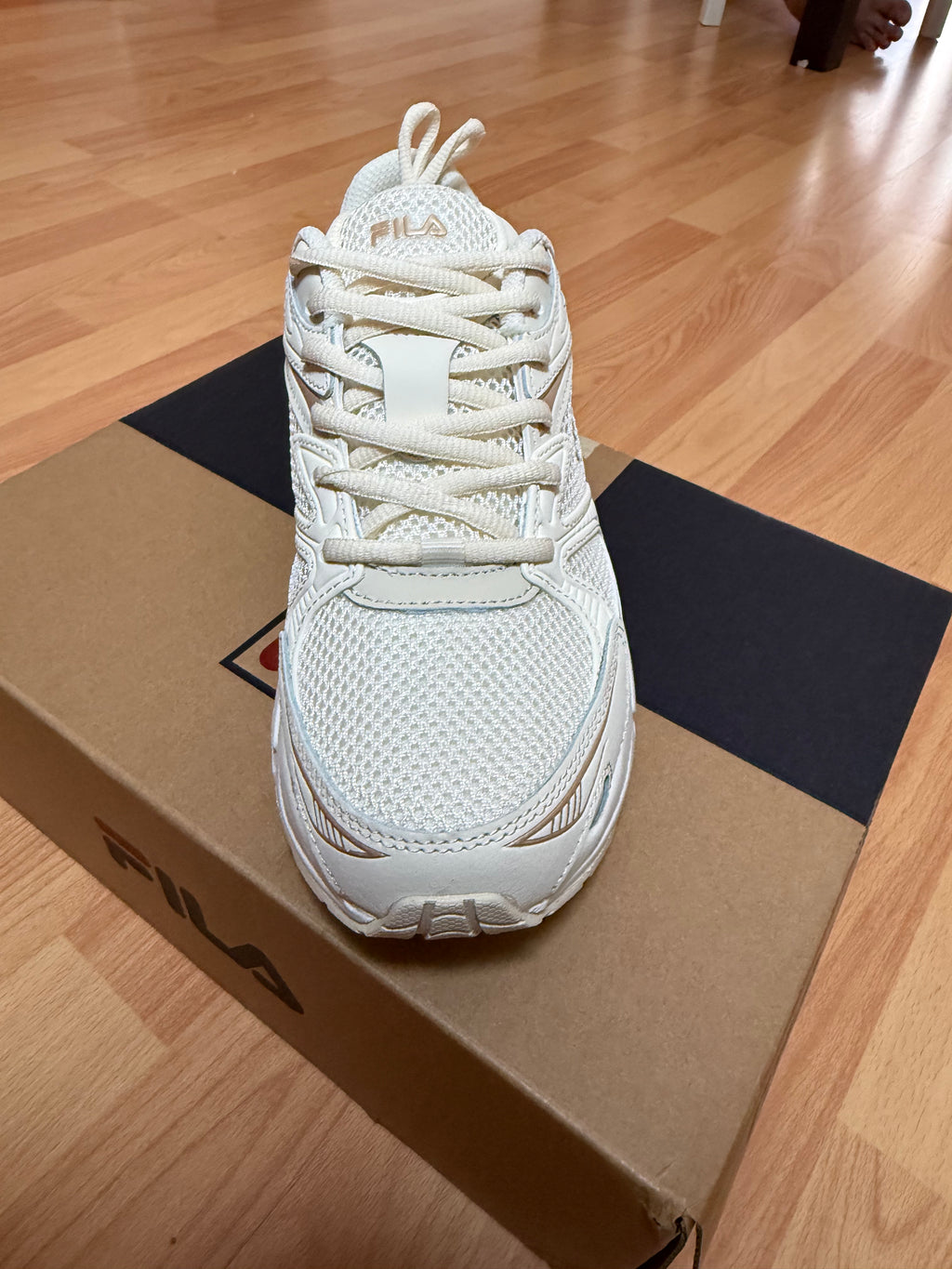 Fila Heroic II, Sin Estrenar