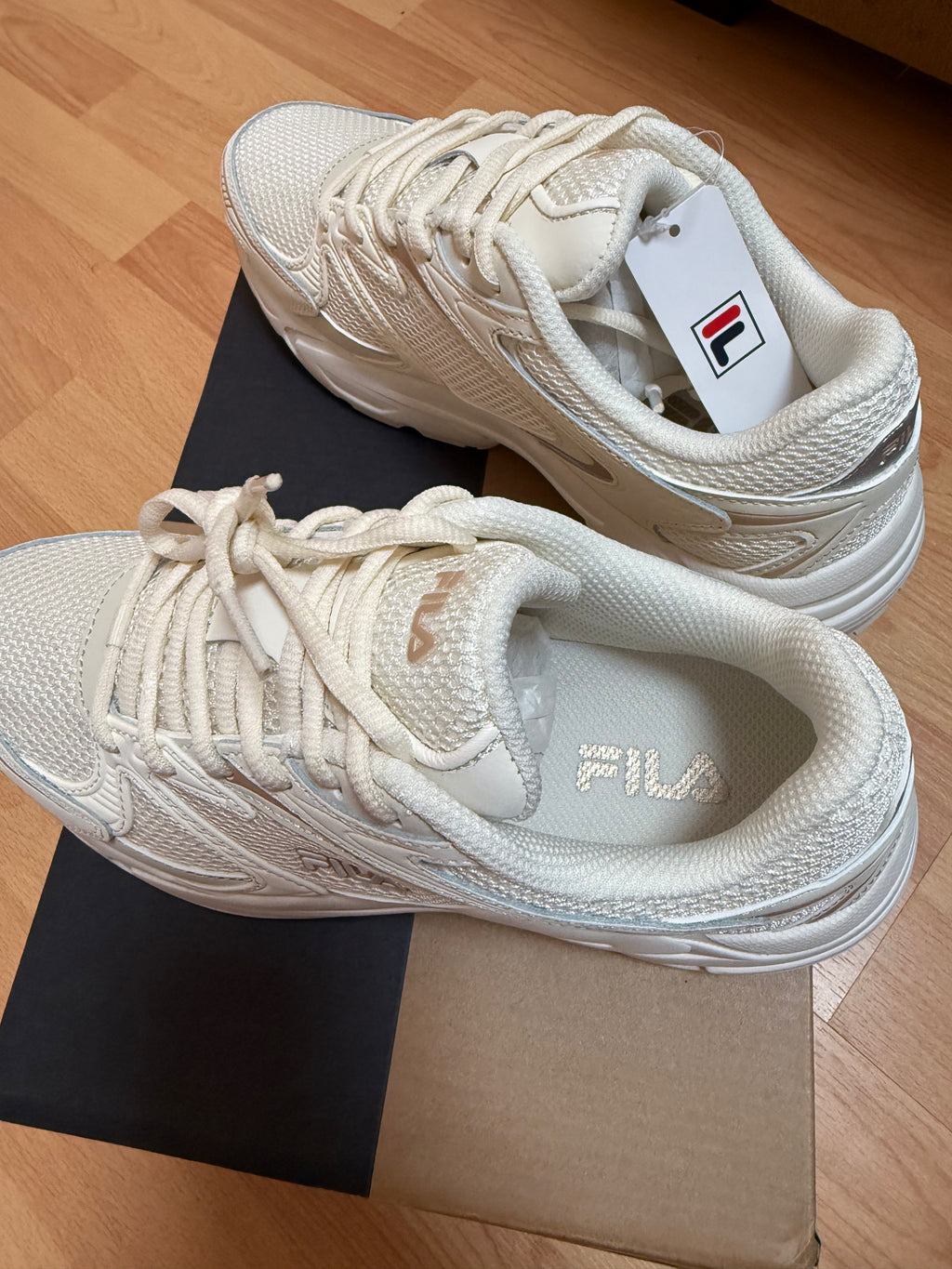 Fila Heroic II, Sin Estrenar